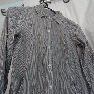 womens striped button up shirt with pockets size M